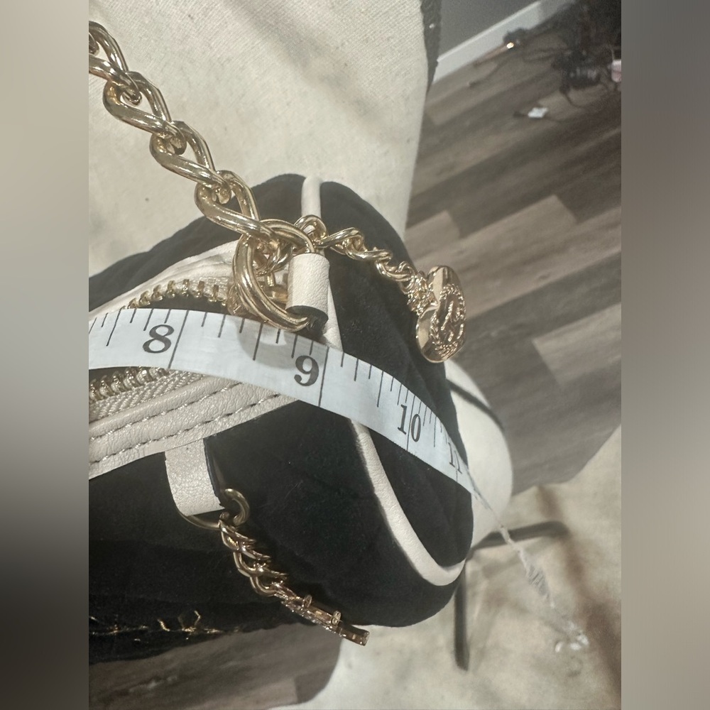 Juicy Couture Royal Moment Shoulder Barrel Mini Bag Black Velour Velvet - Picture 8 of 9